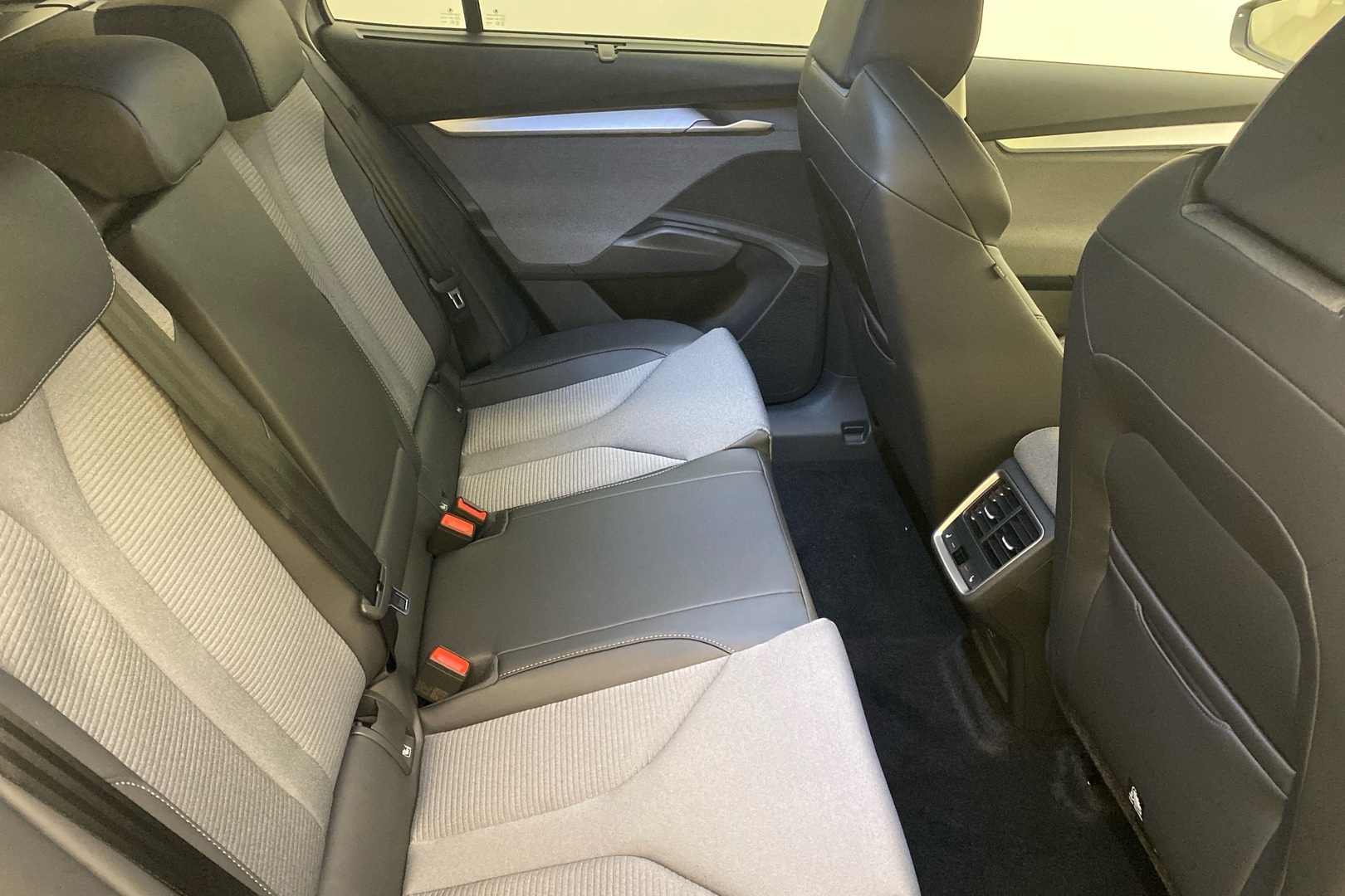 Skoda Enyaq 85x 4x4 Style 2027, kuva 7/20