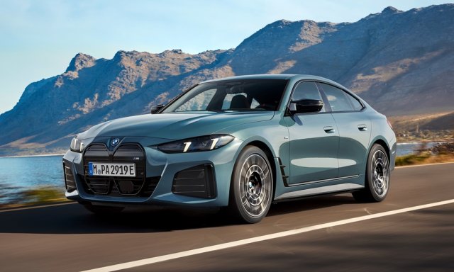 BMW i4 JOU-459