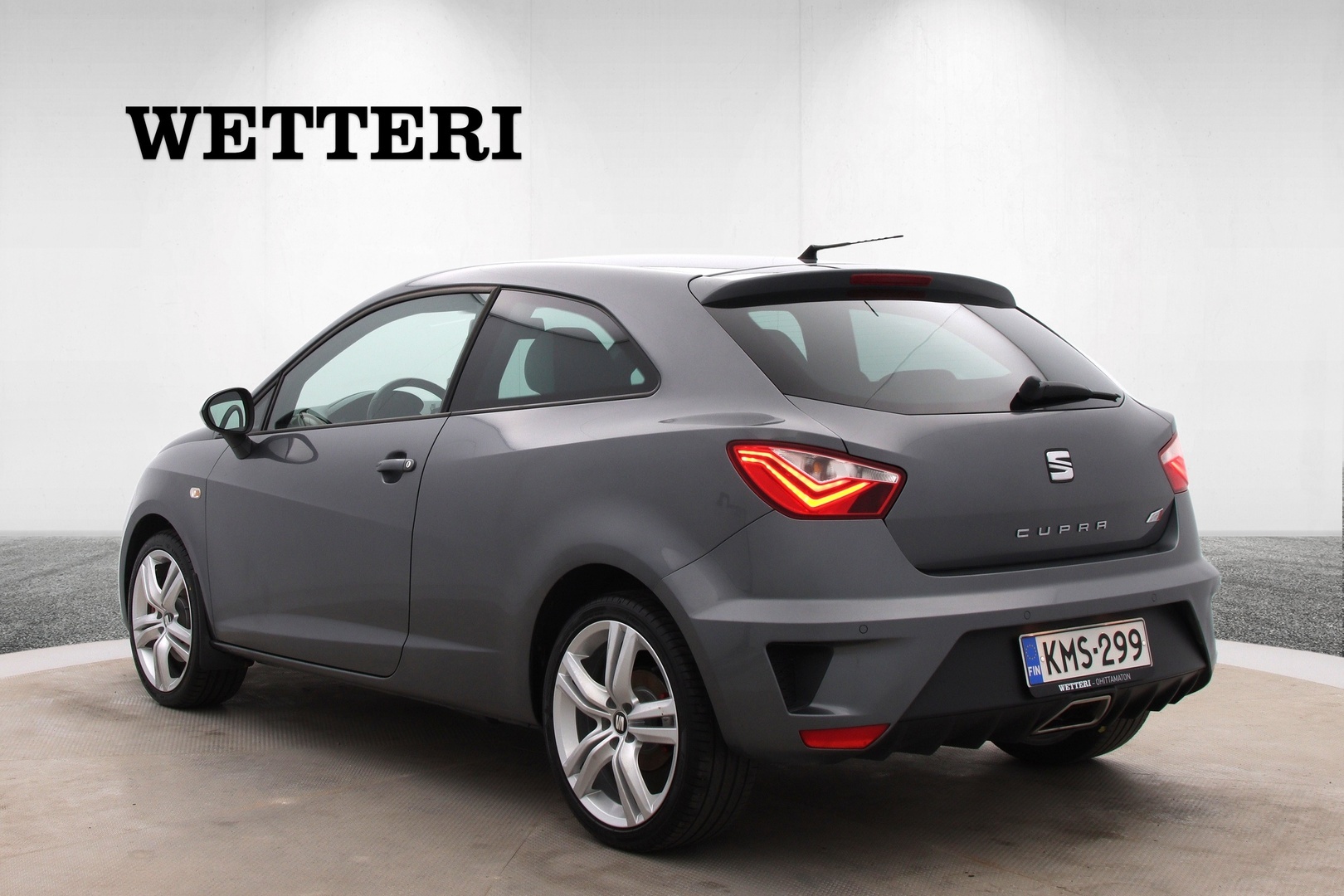 Seat Ibiza CUPRA 1,4 TSI 180hv DSG 2014, kuva 3/25