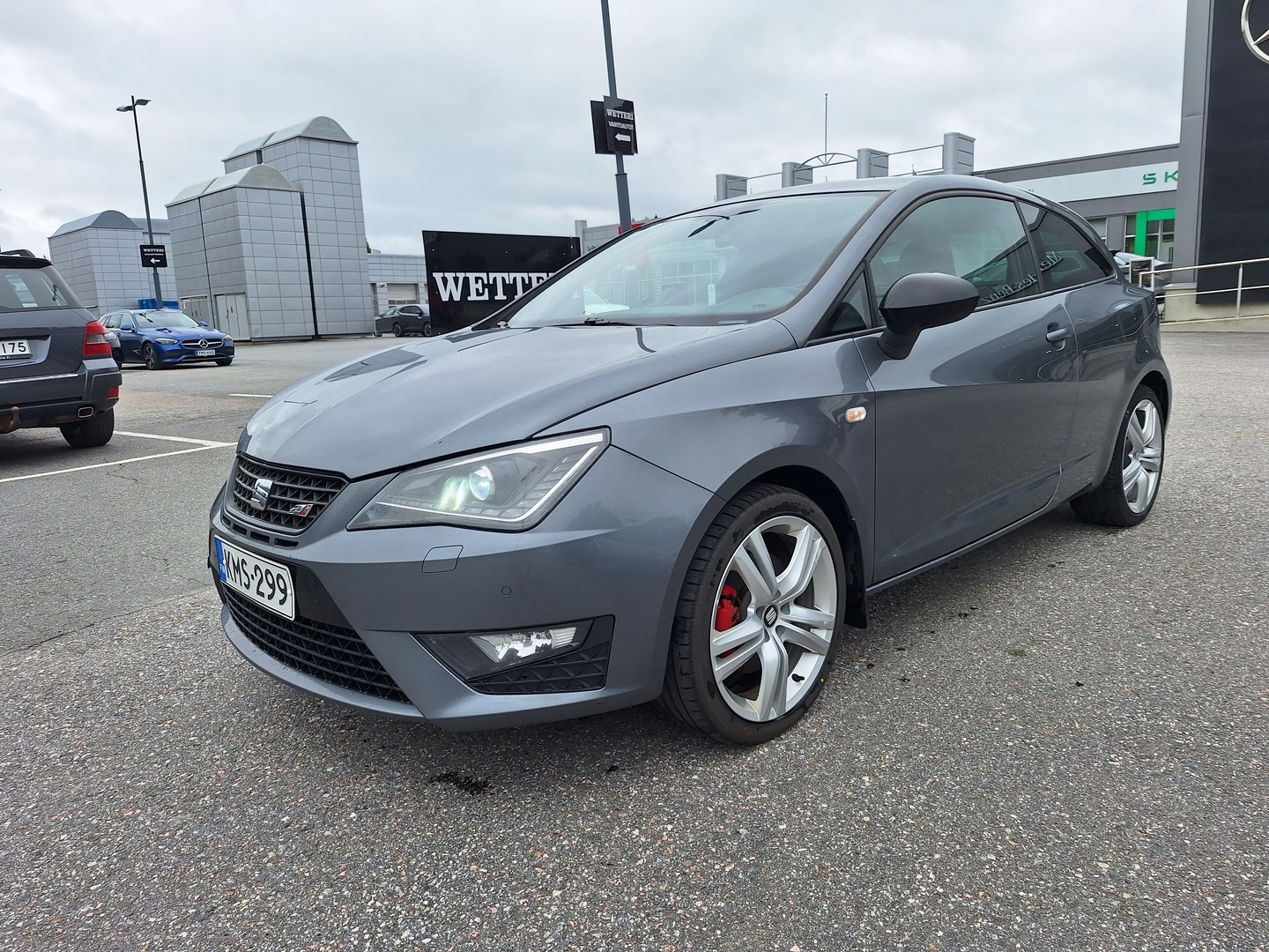 SEAT Ibiza SC CUPRA 1,4 TSI 180hv DSG / Defat / Xenon / Nahkaverhoilu / Pirteä sportti! - **Suomi-auto / Katsastettu 25.5.2026**