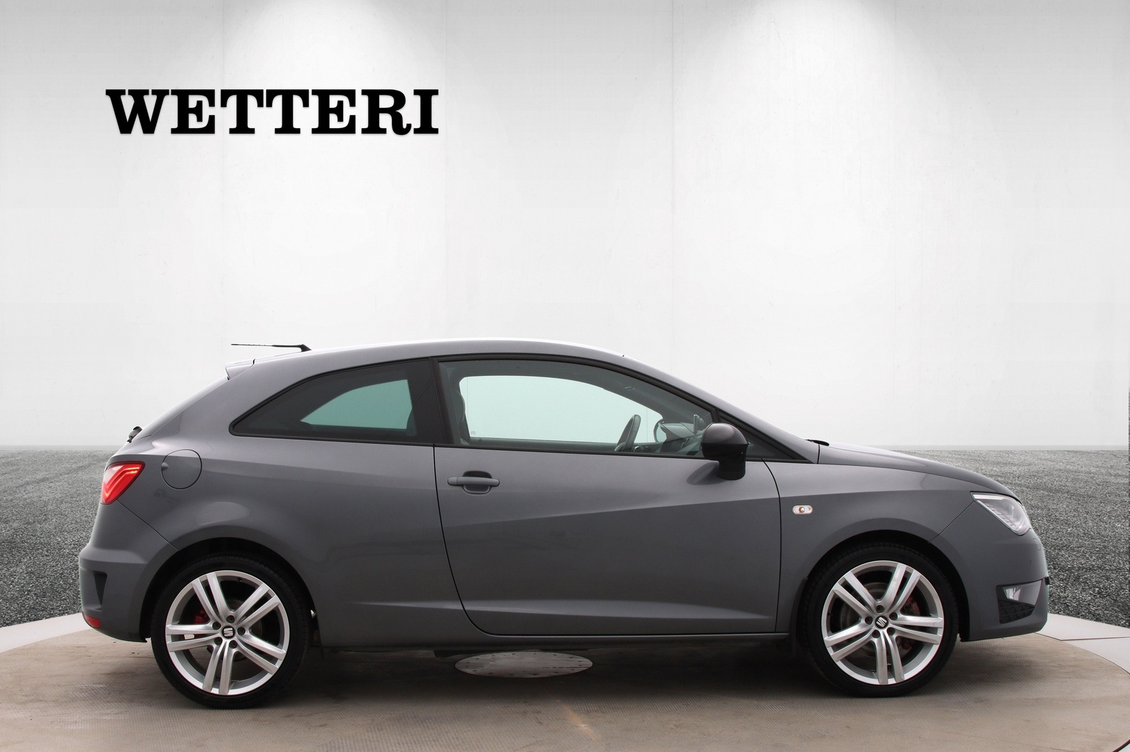 Seat Ibiza CUPRA 1,4 TSI 180hv DSG 2014, kuva 6/25
