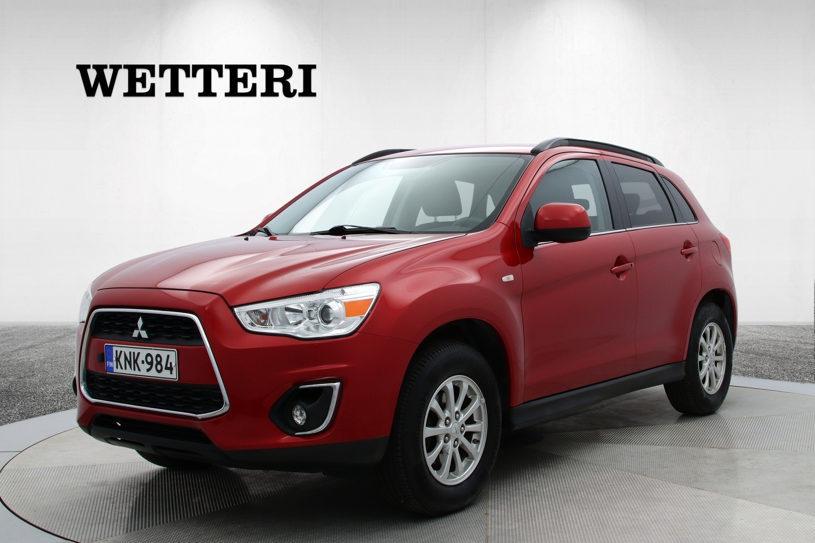 MITSUBISHI ASX 1,6 MIVEC Invite 5MT / Juuri katsastettu / Lohkolämmitin + sisäp. / Merkkihuollot / Vakionopeudensäädin / Kahdet renkaat - Juuri katsastettu / Lohkolämmitin + sisäp. / Merkkihuollot / Vakionopeudensäädin / Kahdet renkaat aluvanteilla