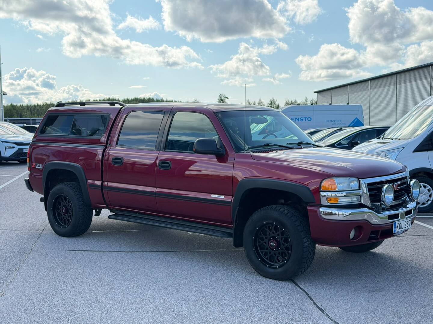 GMC Sierra 2005, kuva 3/26