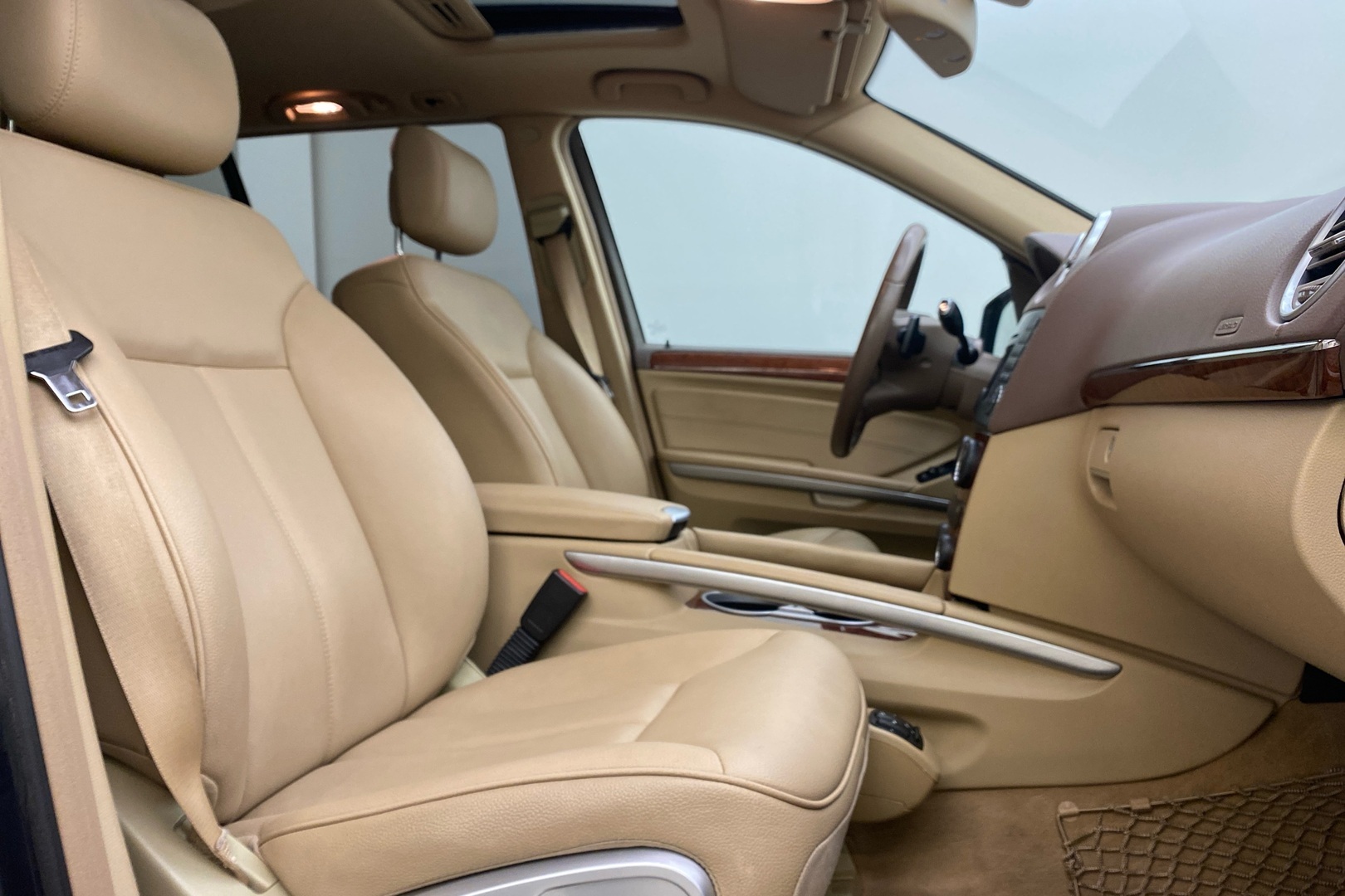 Mercedes-Benz GL 2011, kuva 7/21