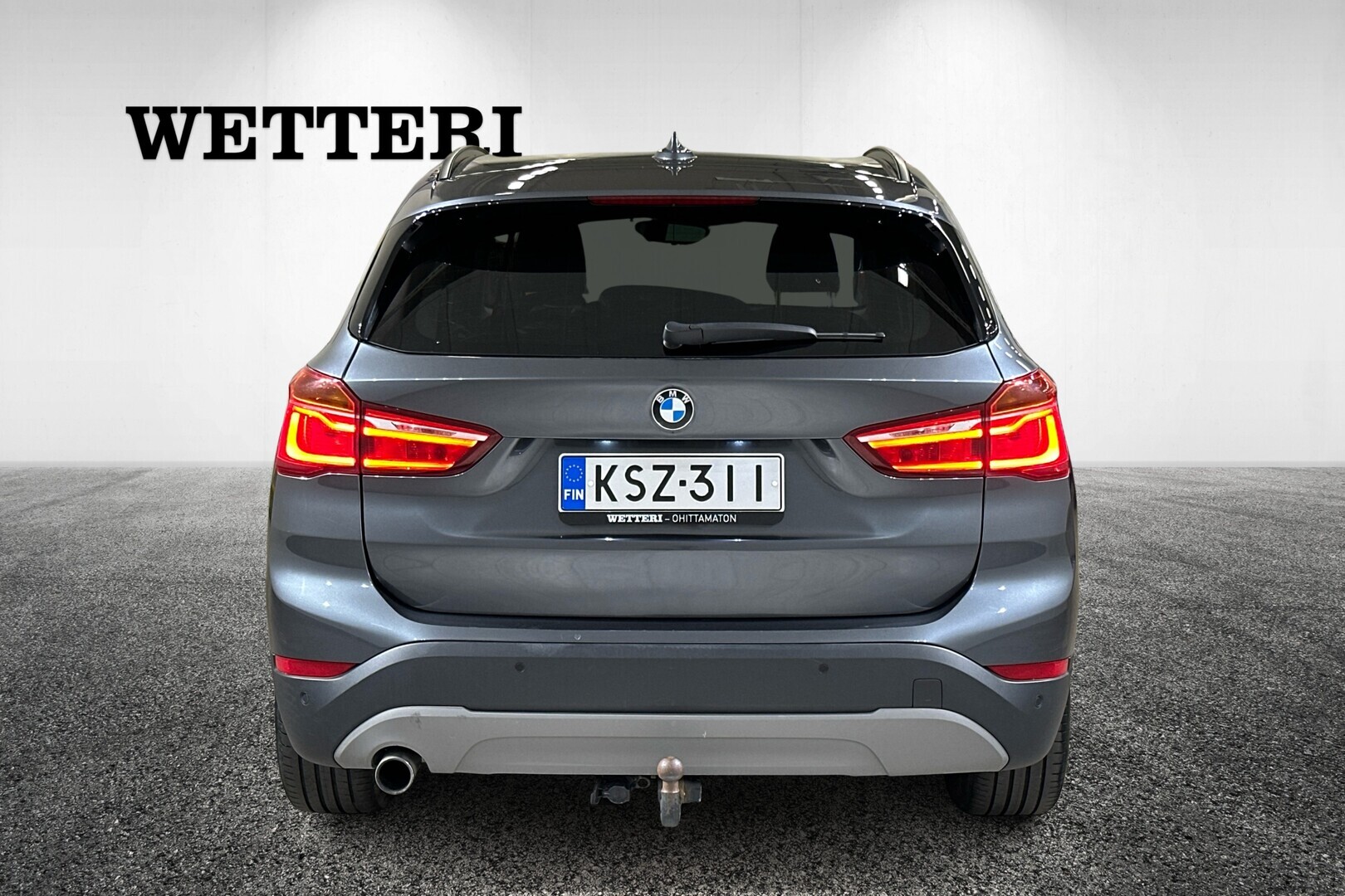 BMW X1 F48 xDrive18d A Business 2017, kuva 5/21