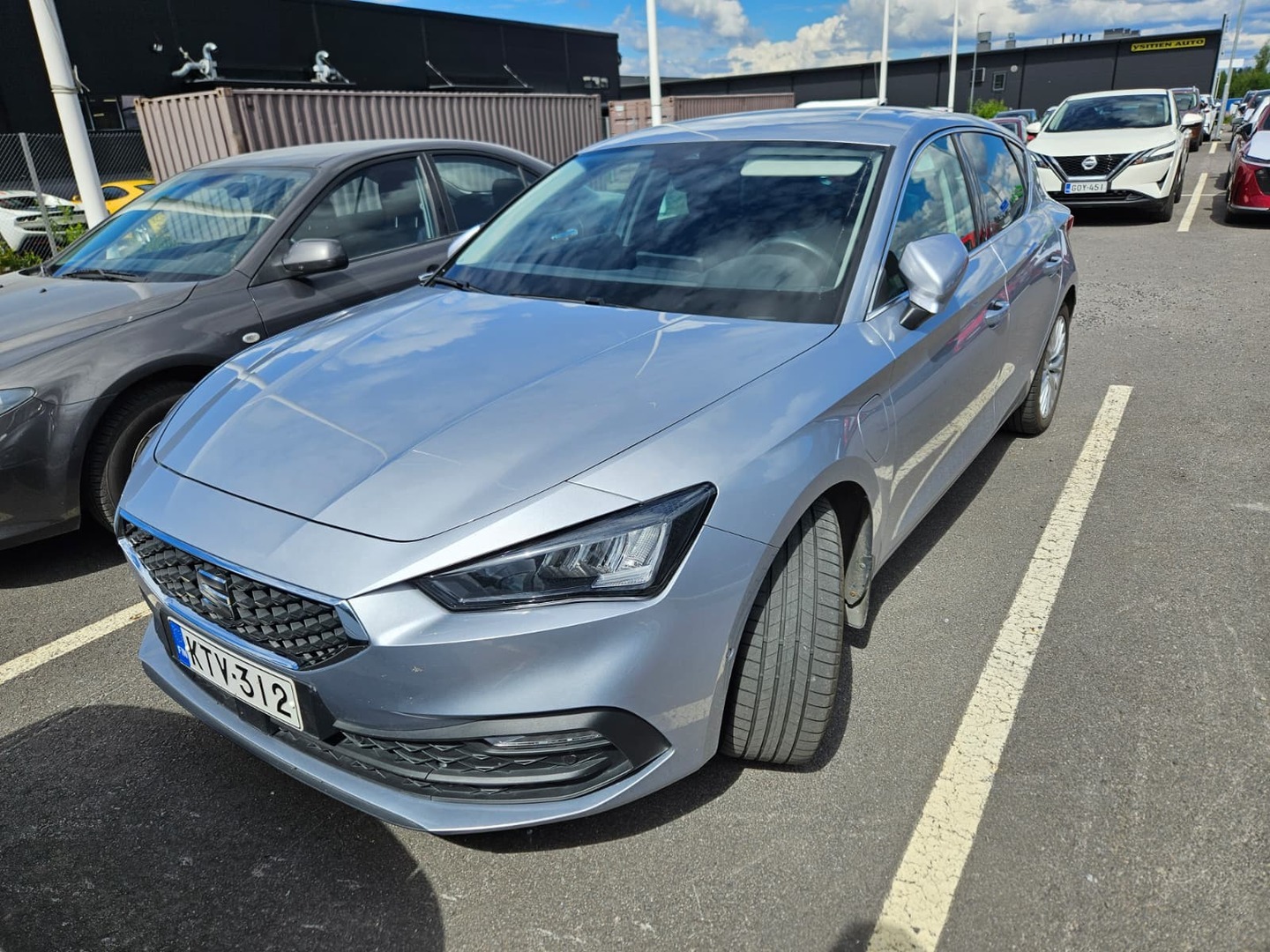 SEAT Leon 1,4 PHEV 204 eHybrid Xcellece DSG / Juuri tullut! / Adapt.vakkari / LED / P-Kamera / - / Juuri tullut! / Adapt.vakkari / LED / P-Kamera / 