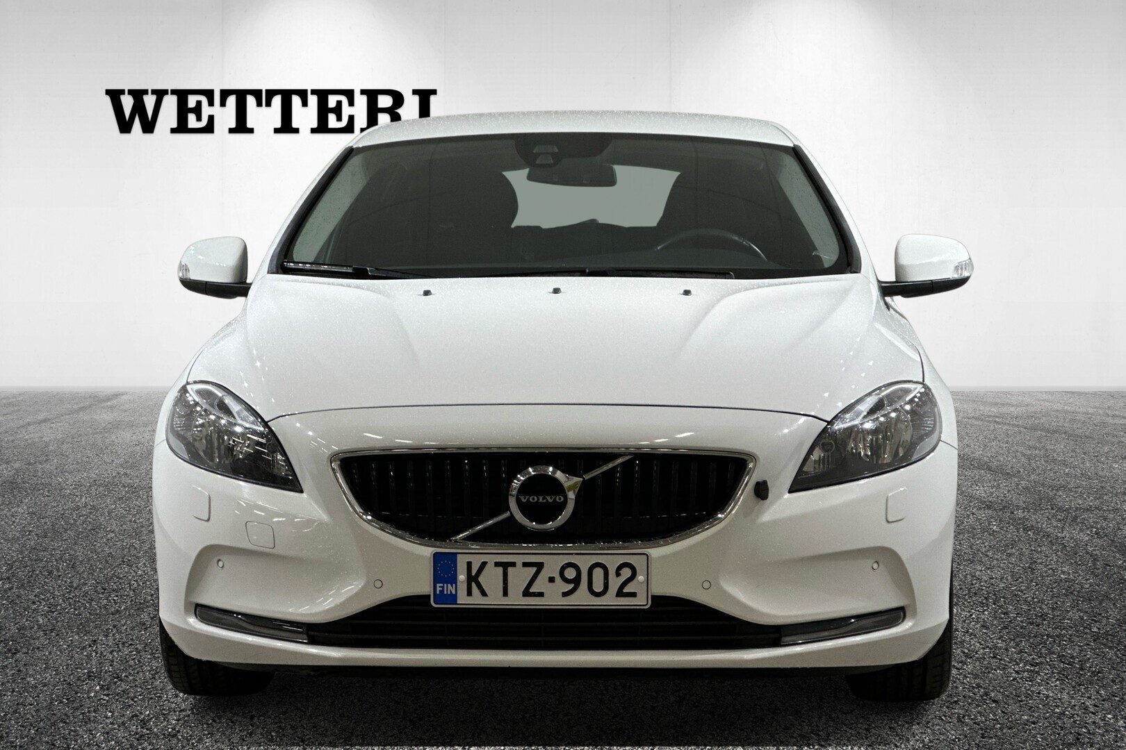 Volvo V40 T3 Kinetic 2018, kuva 3/27
