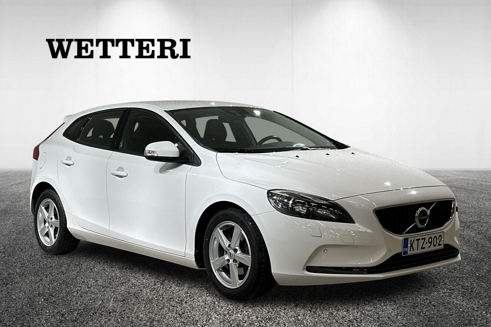 Volvo V40 T3 Kinetic 2018, kuva 4/27