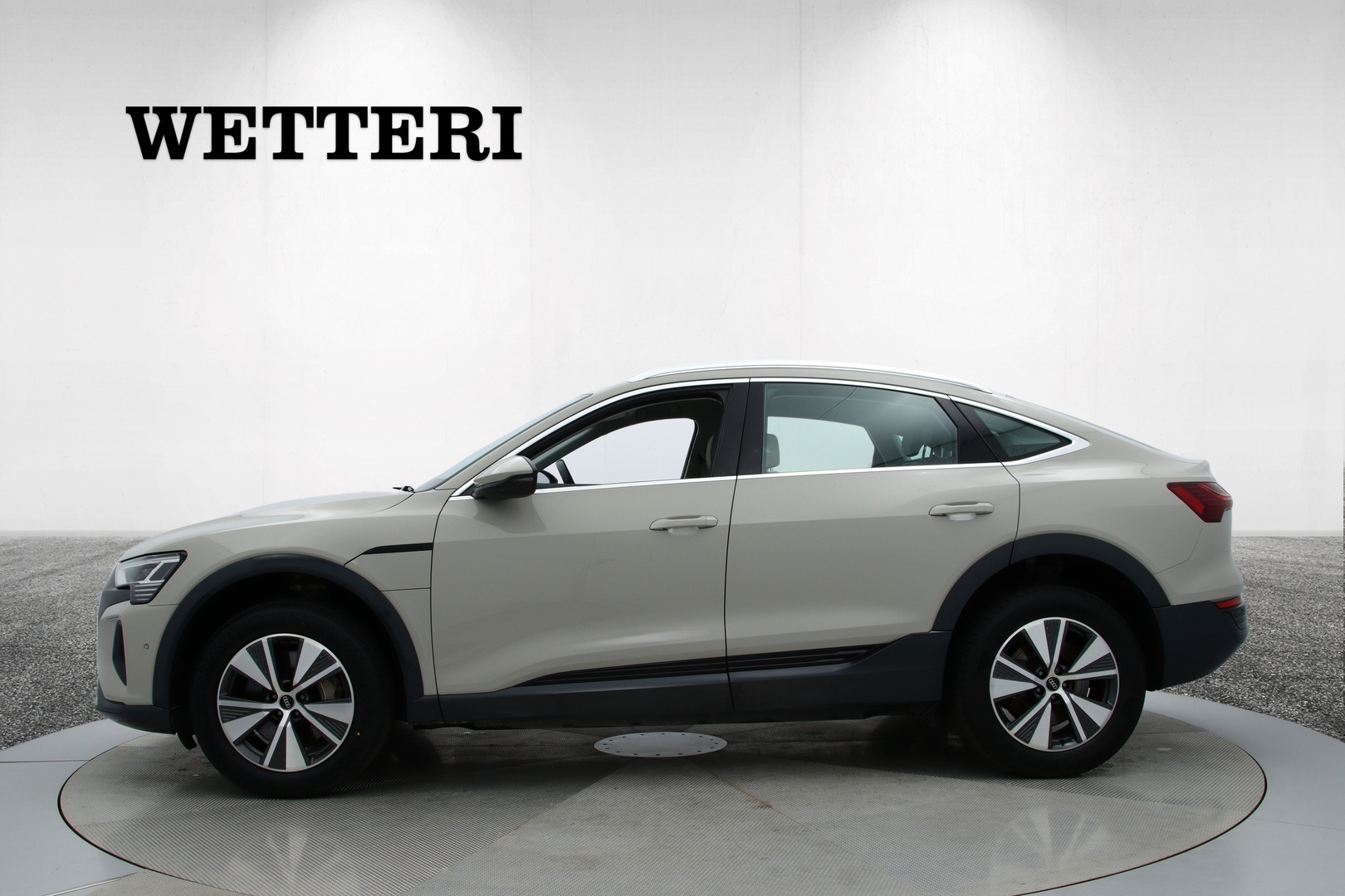 Audi Q8 e-tron 2024, kuva 2/37
