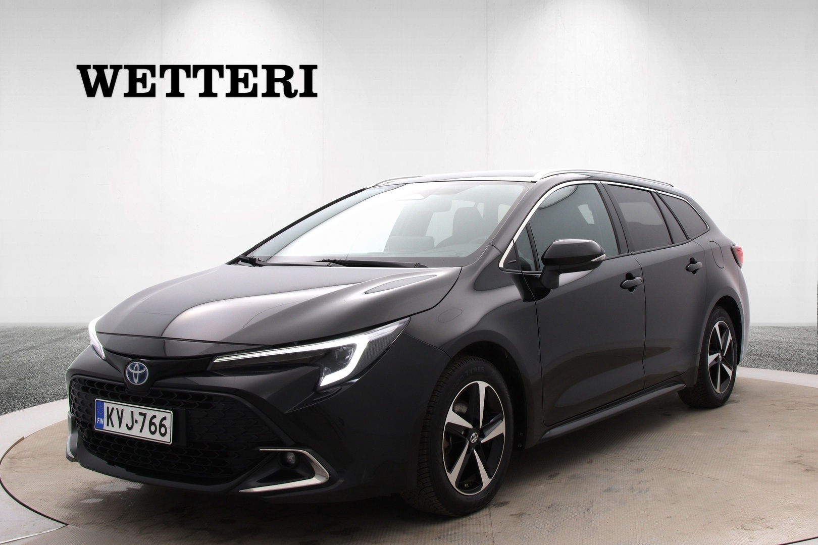 TOYOTA Corolla Touring Sports 1,8 Hybrid Launch Edition **Uudempi – tehokkaampi facelift malli / 1.omistaja / Juuri huollettu** - **140hv / Sähköluukku / LED / Merkkihuoltohistoria**