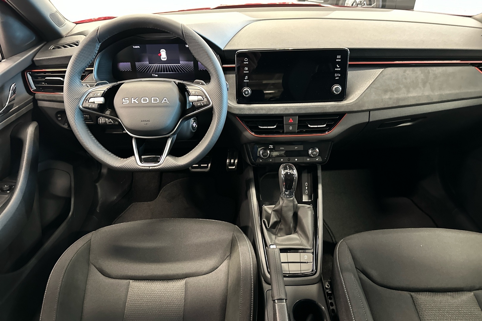 Skoda Kamiq 1.5 TSI Selection DSG Autom. 2025, kuva 7/18