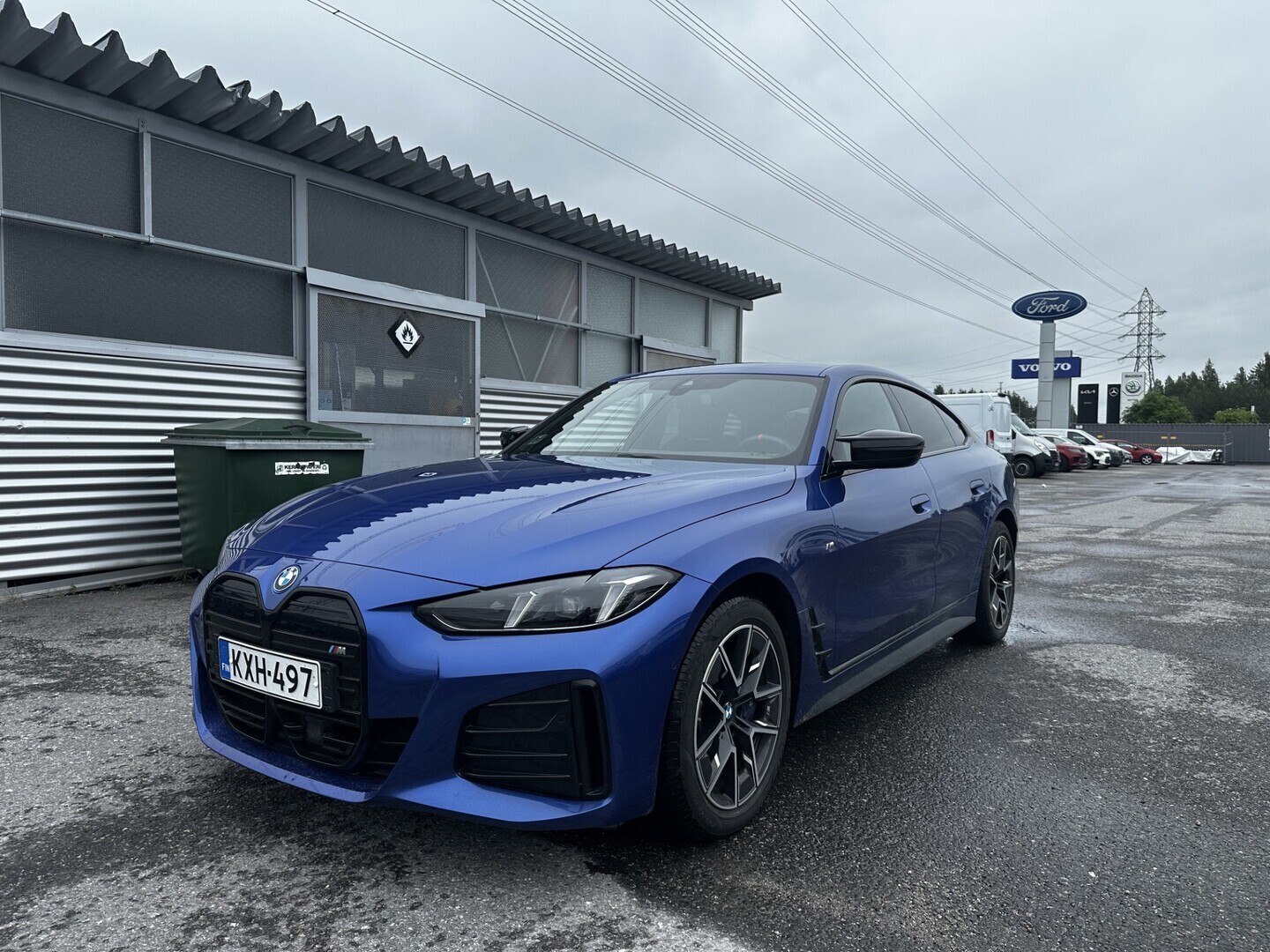 BMW i4 M50 xDrive - ** Juuri tullut / Kysy tarjous 044 7924 264 - Juuso Tihinen ( Myös whatsapp ) BMW huolenpitosopimus voimassa 27/2/2029 / Peruutuskamera / Bluetooth ** 