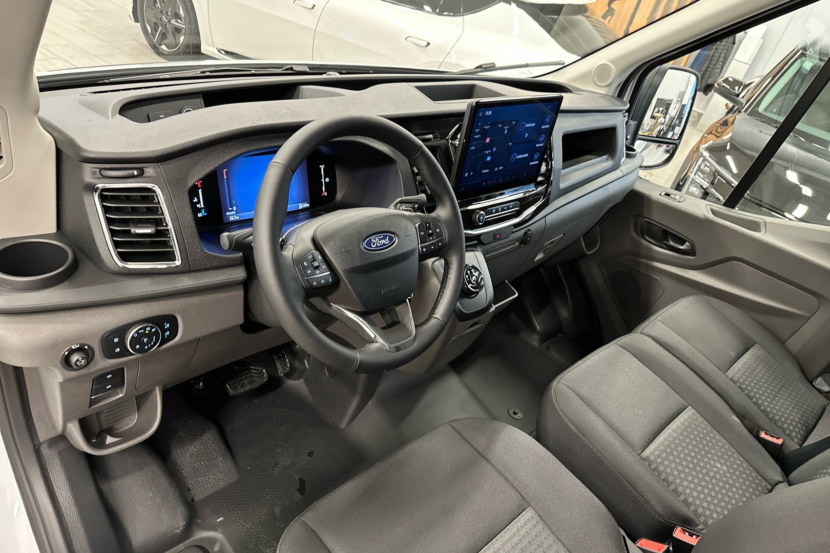 Ford Transit 2026, bild 6/23