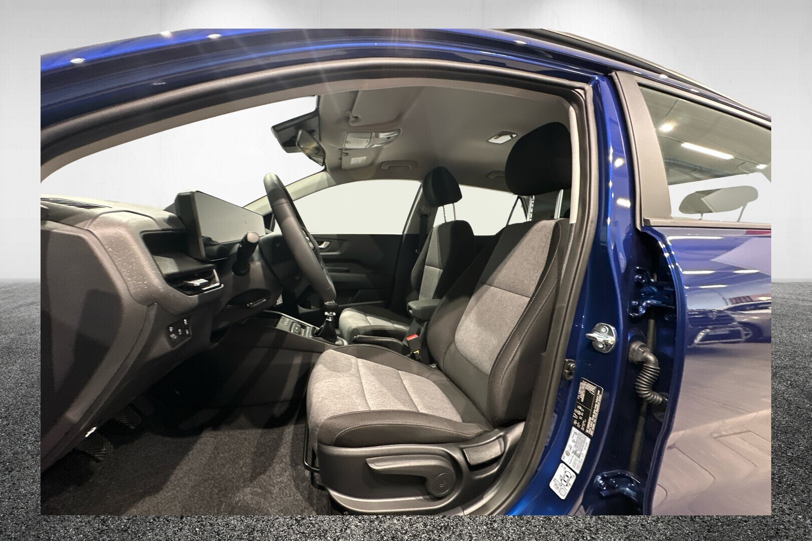 Kia Stonic 1,0 T-GDI 100hv LX 2026, kuva 5/17
