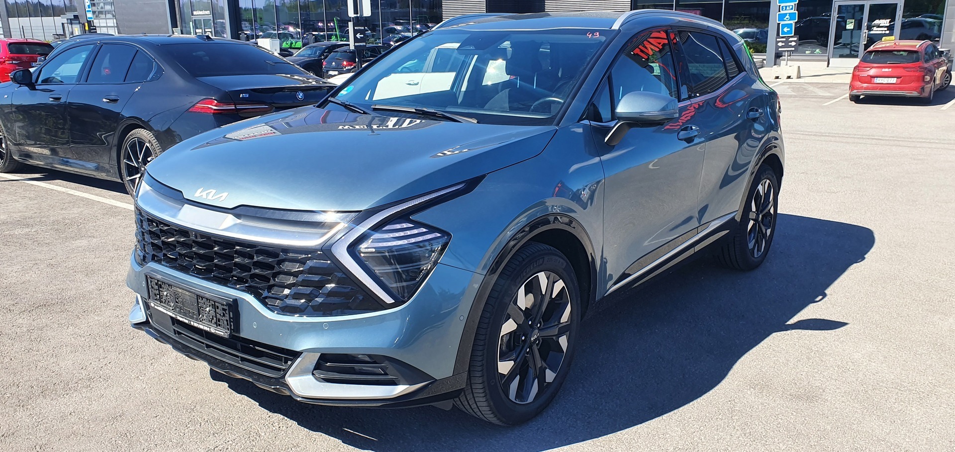 KIA Sportage 1,6 T-GDI AWD Plug-in Hybrid Business Premium AT 265hv ** Adapt. vakkari / Ilmastoidut istuimet / 360 **