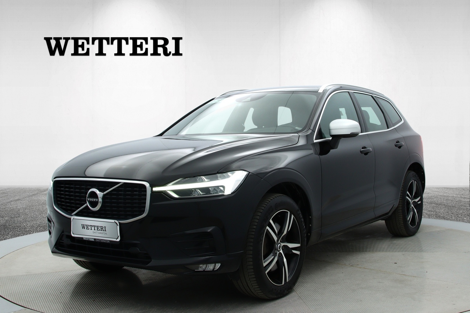 VOLVO XC60 D5 AWD Business R-Design aut / Vetokoukku / Navi / Carplay / Webasto / LED / Kamera / Voc / - / Vetokoukku / Carplay / Webasto / VOC / Kamera / Lämpölasi ja ratti / Led / Navi /