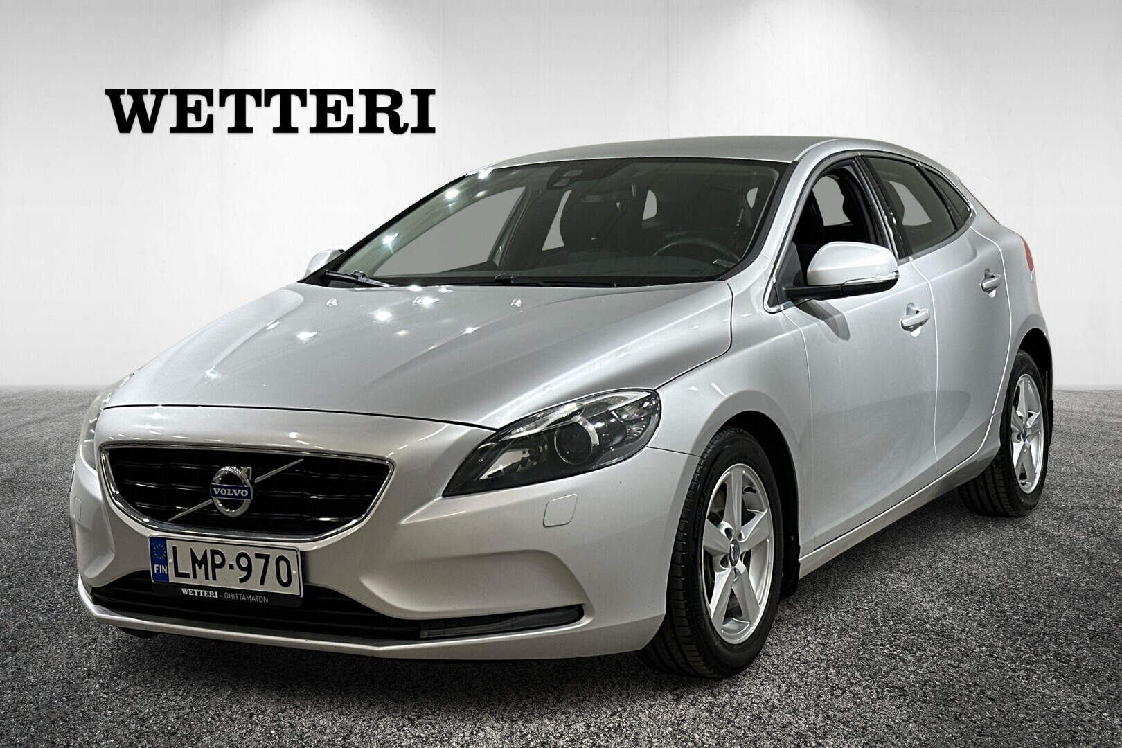 VOLVO V40 D2 Business aut **Webasto / Vakkari / Tutkat taakse / Navi**