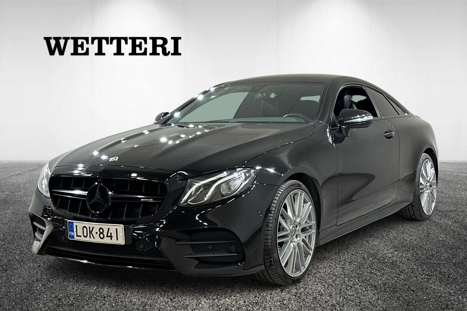 MERCEDES-BENZ E 220 d 4Matic A Coupé Business AMG / AMG ulko- ja sisäpaketti / LED-High Performance / Neliveto / P.Kamera / Aut-Ilmastointi / - / Tyylikäs! / AMG ulko- ja sisäpaketti / Neliveto / P.Kamera / Tunnelmavalaistus / Aut-Ilmastointi / LED-High Performance / 