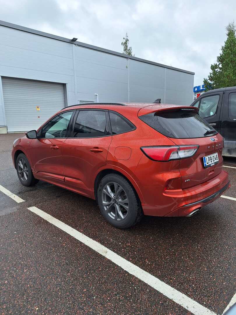 Ford Kuga 2021, kuva 2/5