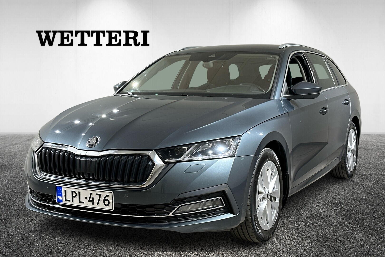 SKODA Octavia Combi 1,0 TSI Style eTEC DSG Autom. - **Webasto / Koukku / Kamera / Navi / Mukautuva vakkari**