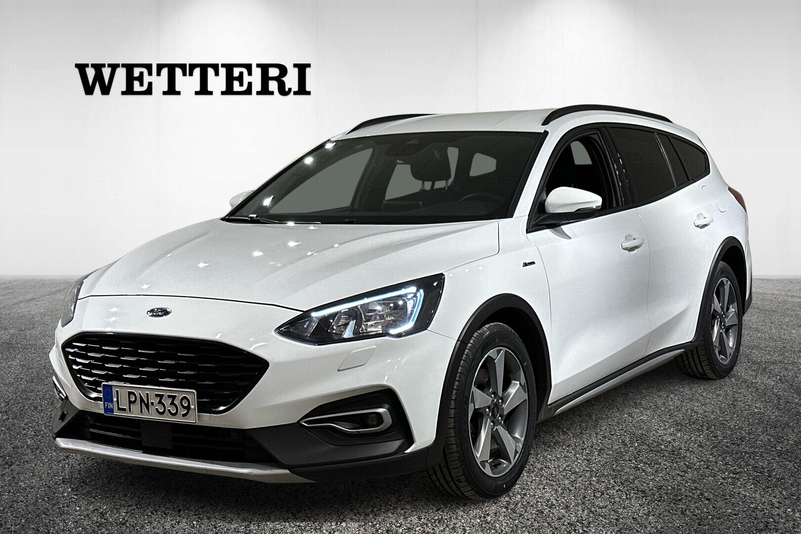 FORD Focus 1,0 EcoBoost 125hv A8 Active / Juuri tullut / Adapt vakkari / Lämmitettävä ratti / Lämmitettävä lasi