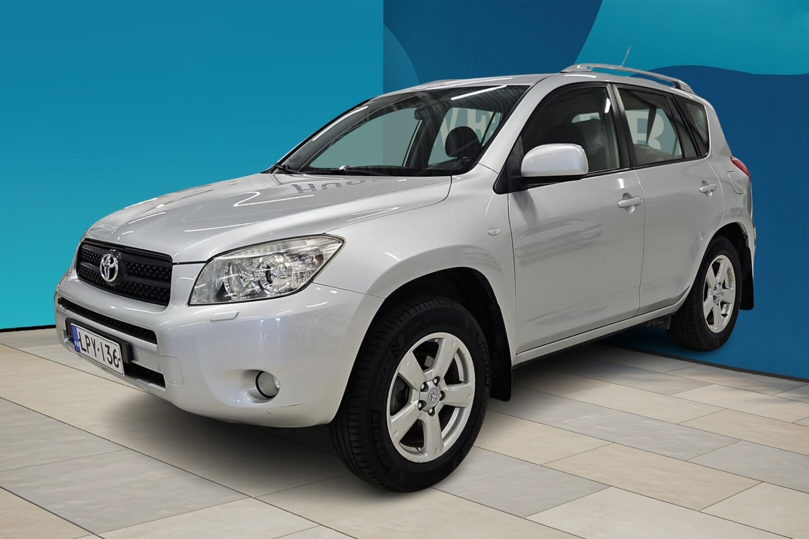 TOYOTA RAV4 2,0 VVT-i 4WD / MYYDÄÄN HUUTOKAUPAT.COMISSA ENITEN TARJOAVALLE! / - / MYYDÄÄN HUUTOKAUPAT.COMISSA ENITEN TARJOAVALLE! /