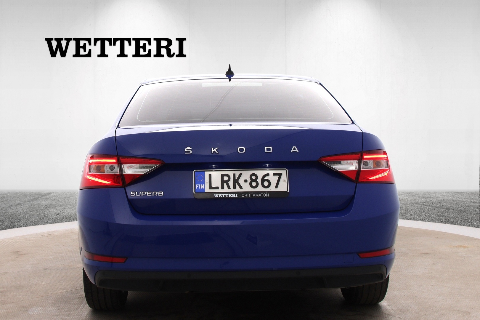 Skoda Superb 2022, photo 4/30