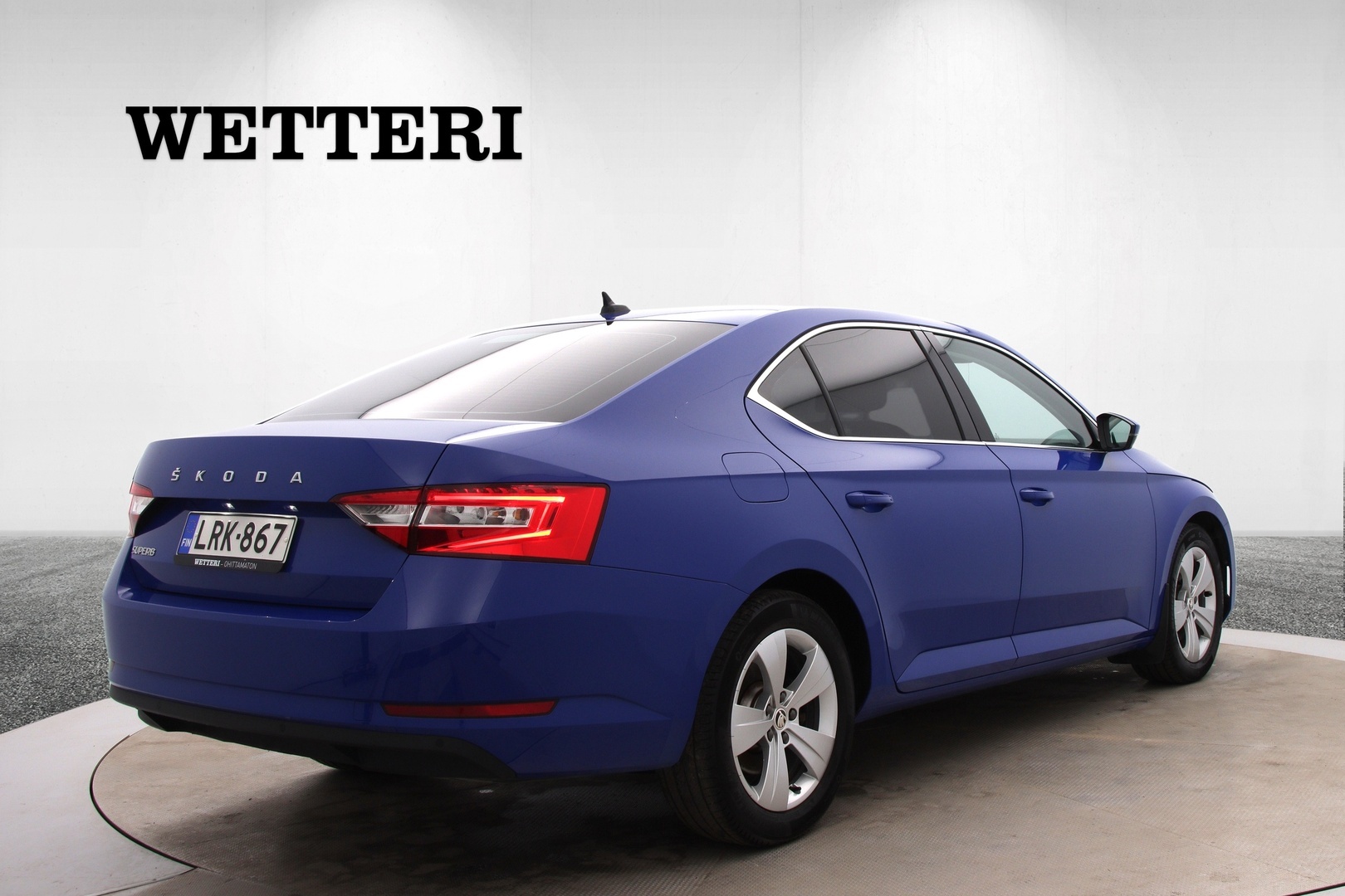Skoda Superb 2022, photo 5/30