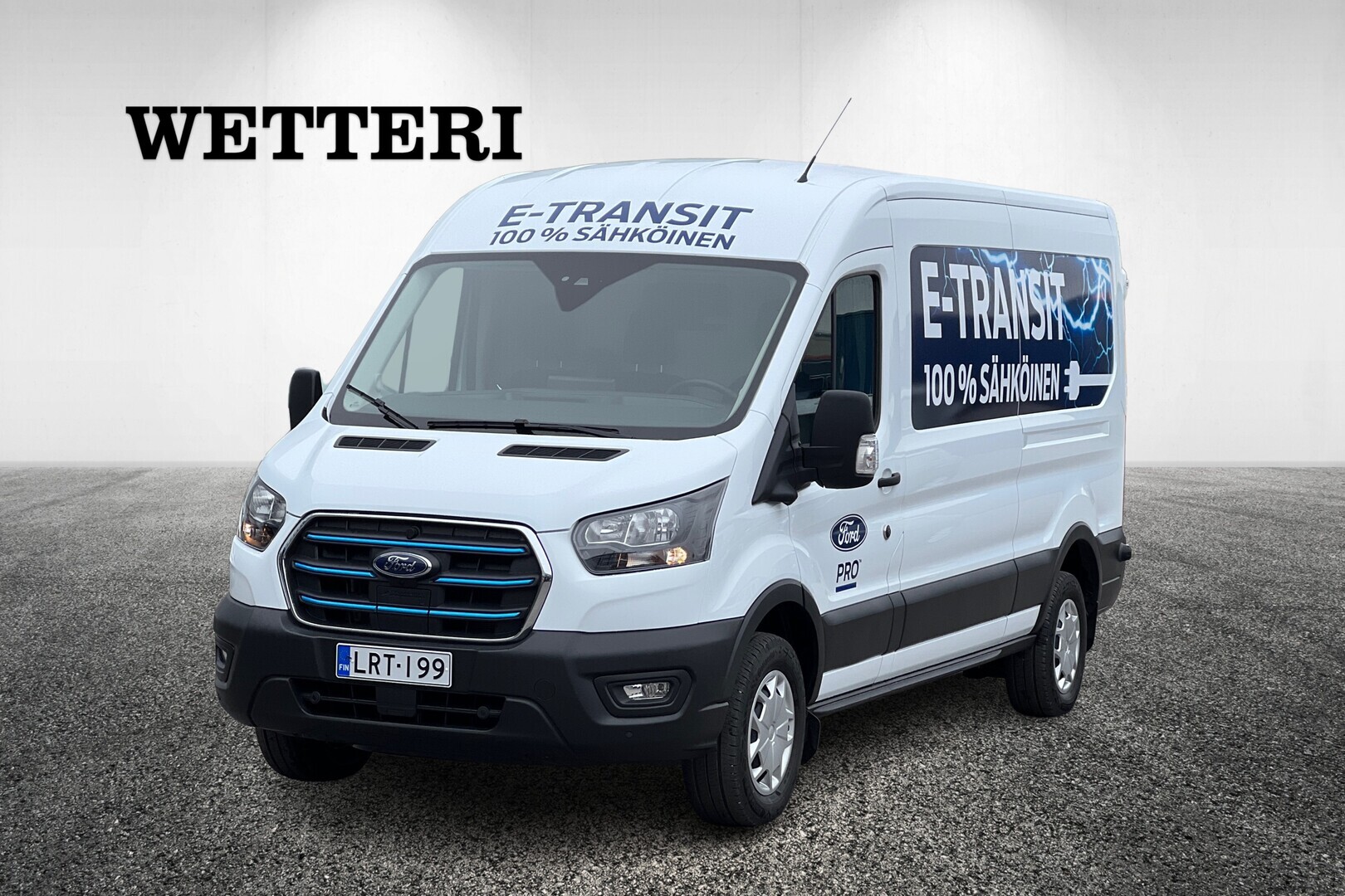 FORD Transit E-Transit Van 350 BEV 135 kW / 184 hv RWD-takaveto Trend L3H2 - Heti toimitukseen! Täyssähköinen iso Transit! Korkotarjous 1,99%+kulut! Varusteena mm. ProPower Onboard 2,3 kW virran ulosotto!