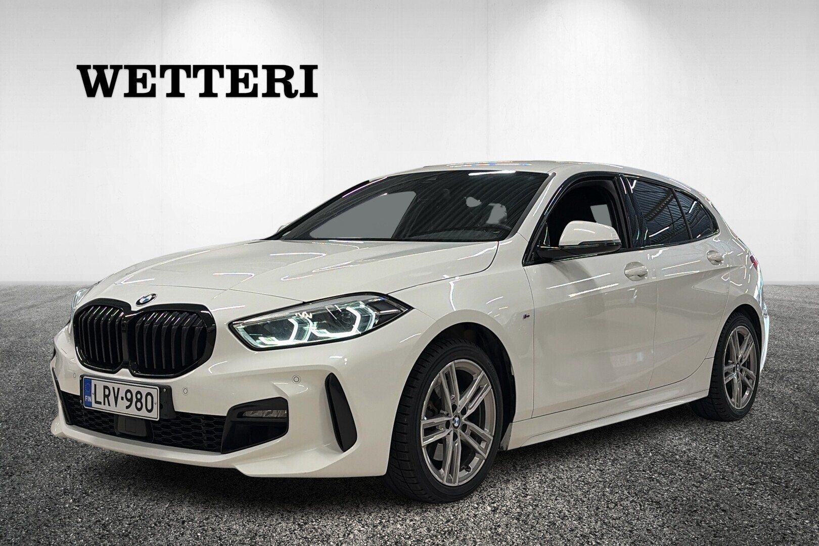 BMW 118 F40 Hatchback 118i A Business M Sport / M Sport -alusta / Adaptiivinen cruise / LED-ajovalot / HIFI -audio / Ambient / - / M Sport -alusta / Adaptiivinen cruise / LED-ajovalot / HIFI -audio / Urheiluistuimet 