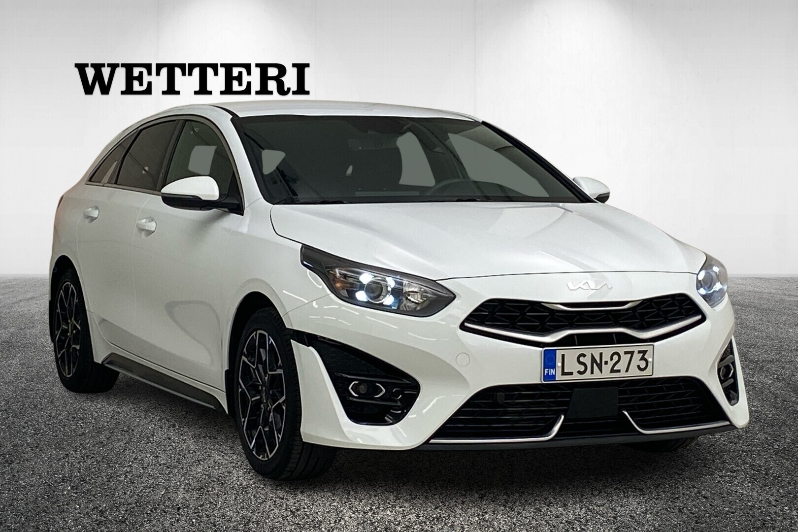 KIA ProCeed 1,5 T-GDI 160hv GT-Line DCT / Tehdastakuu / Defa-paketti / Muk.vakkari / Kamera ja tutka / Navi / Ratin lämmitys