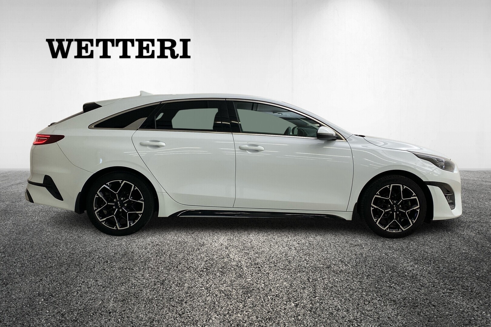 Kia ProCeed 1,5 T-GDI 160hv GT-Line DCT 2024, photo 4/16