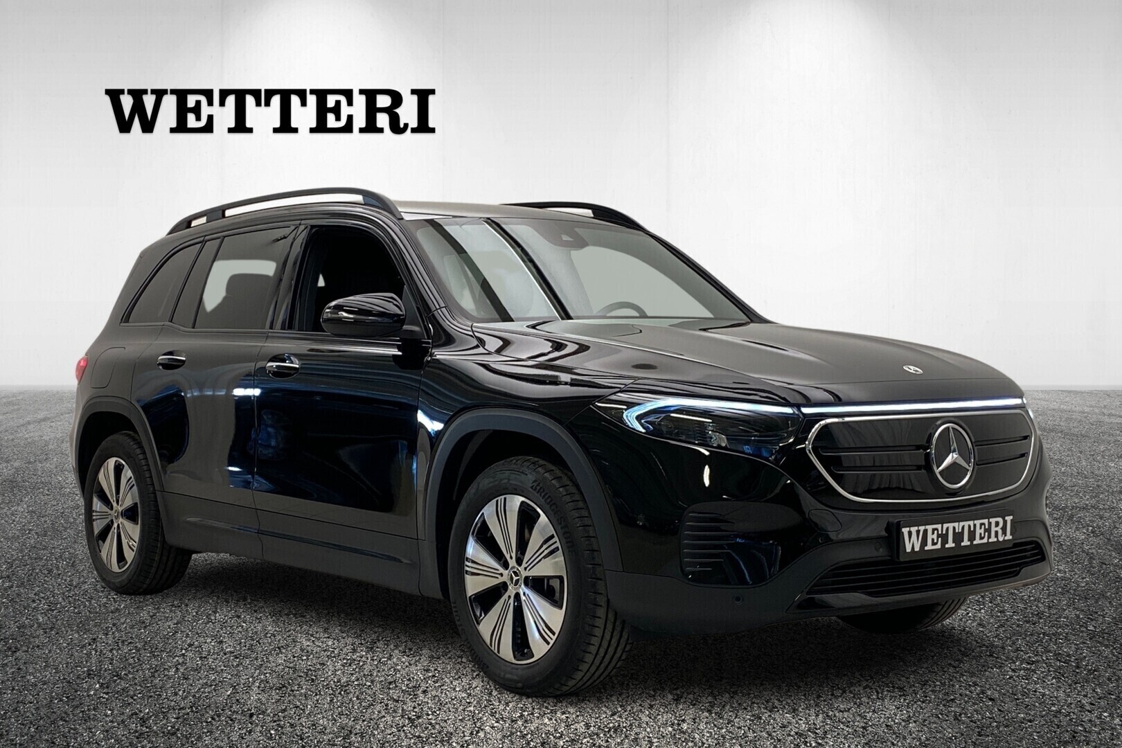 MERCEDES-BENZ EQB 300 4MATIC Business - / Night paketti / Tunnelmavalistus / Suomiauto / 