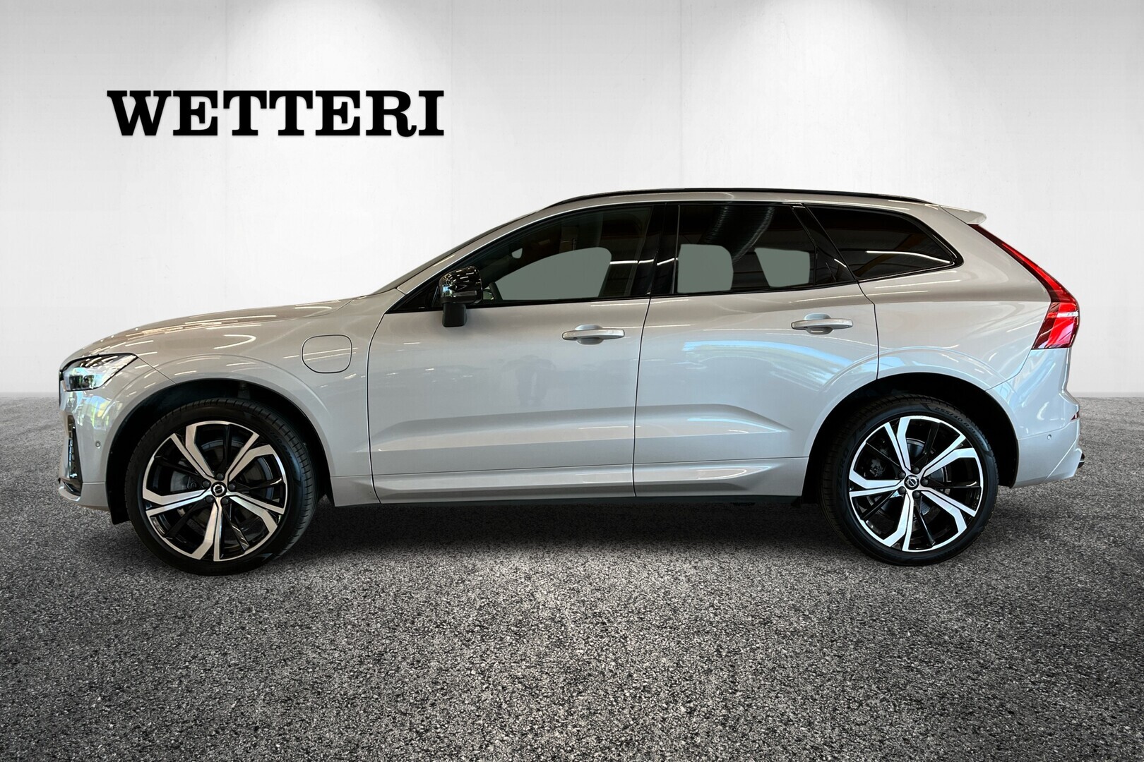 Volvo XC60 2025, photo 6/24