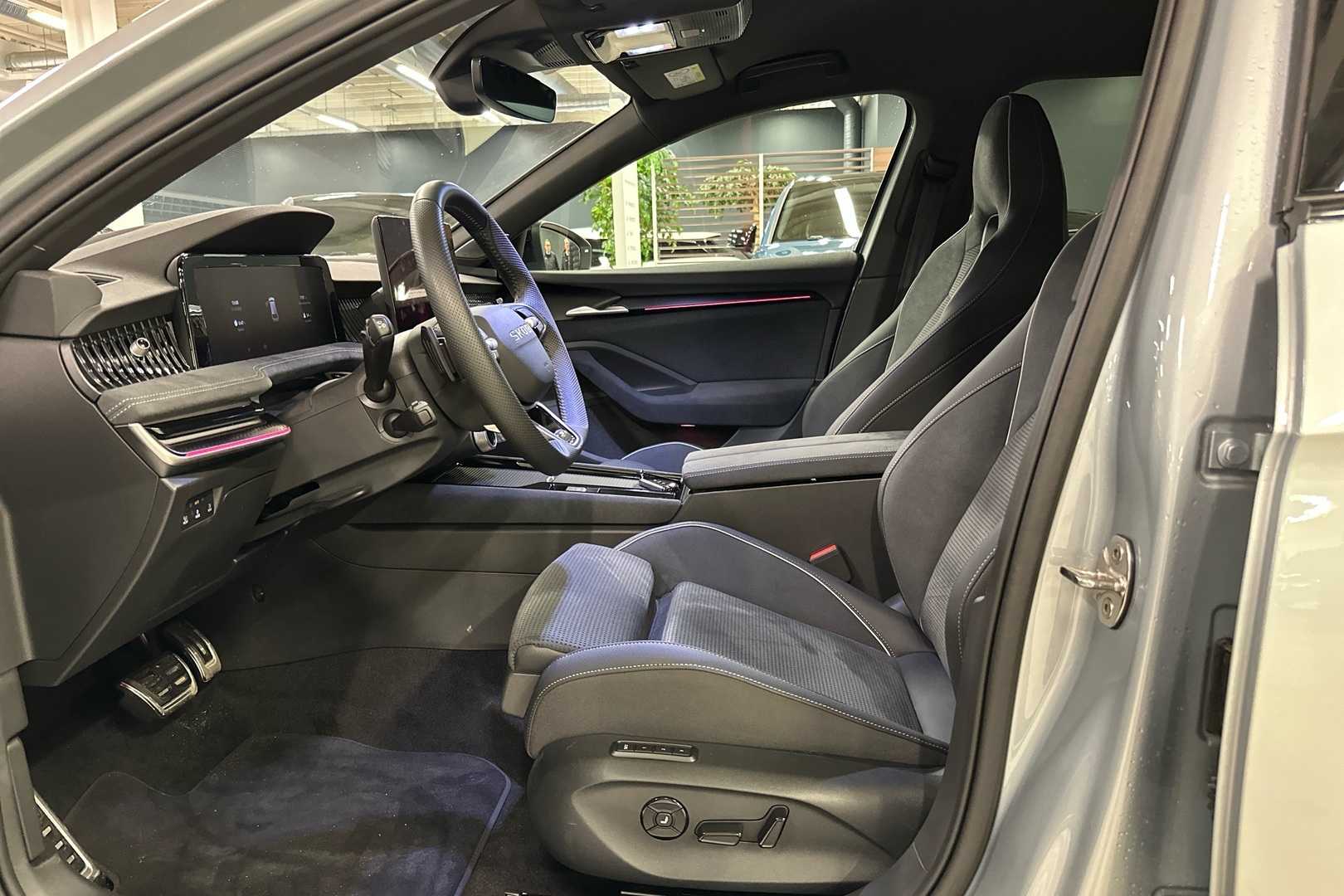Skoda Superb 2025, kuva 7/31