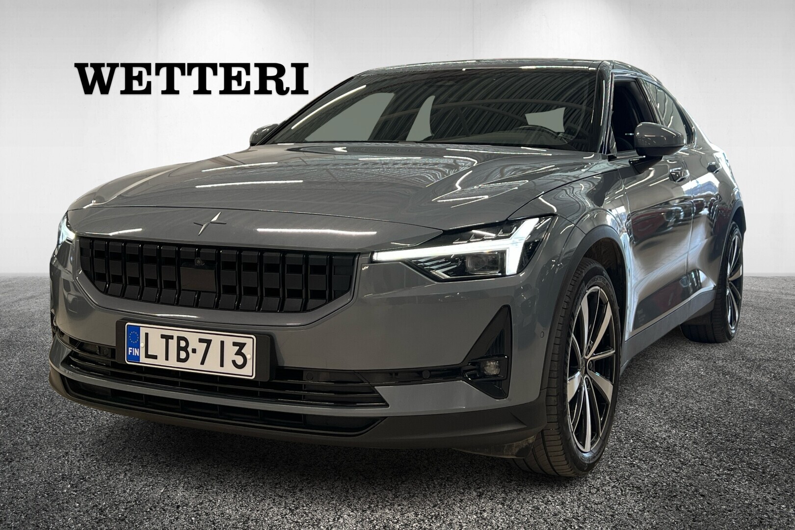 POLESTAR 2 Standard Range Single Motor, 170kW, 64kWh / Vetokoukku / Pilot / Plus / 360 kamera / ACC / Pixel-LED / Harman Kardon / Ilmalämpöpumppu / Lasikatto / - / Vetokoukku / Pilot / Plus / 360 kamera / Adaptiivinen vakkari / Pixel-LED / Harman Kardon / Ilmalämpöpumppu / Lasikatto / Kahdet renkaat aluvanteilla /