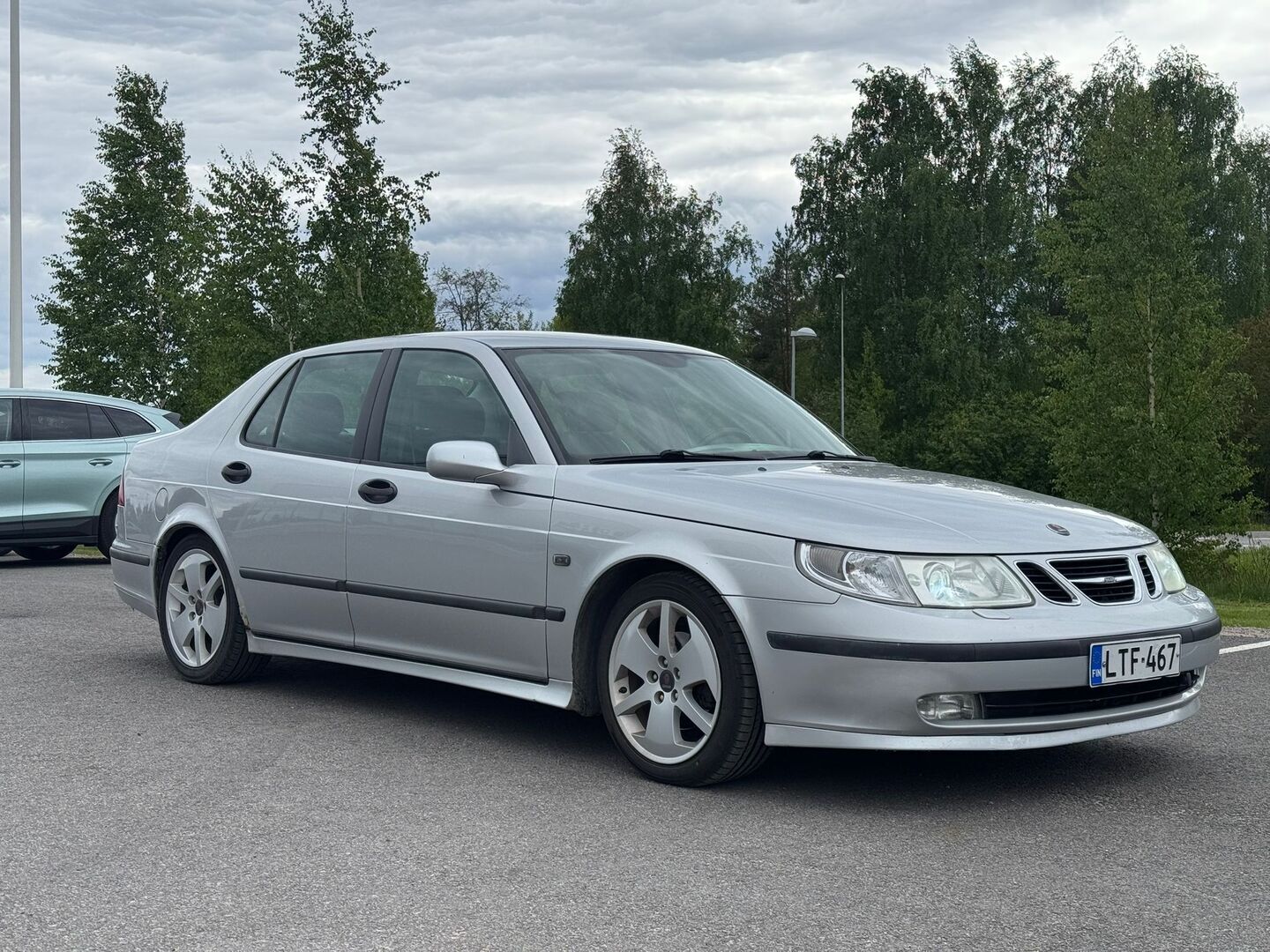SAAB 9-5 2,3t AT Vector Business **VIP-paketti / Sport-paketti / Vetokoukku** - *Myydään Huutokaupat.com palvelun kautta*