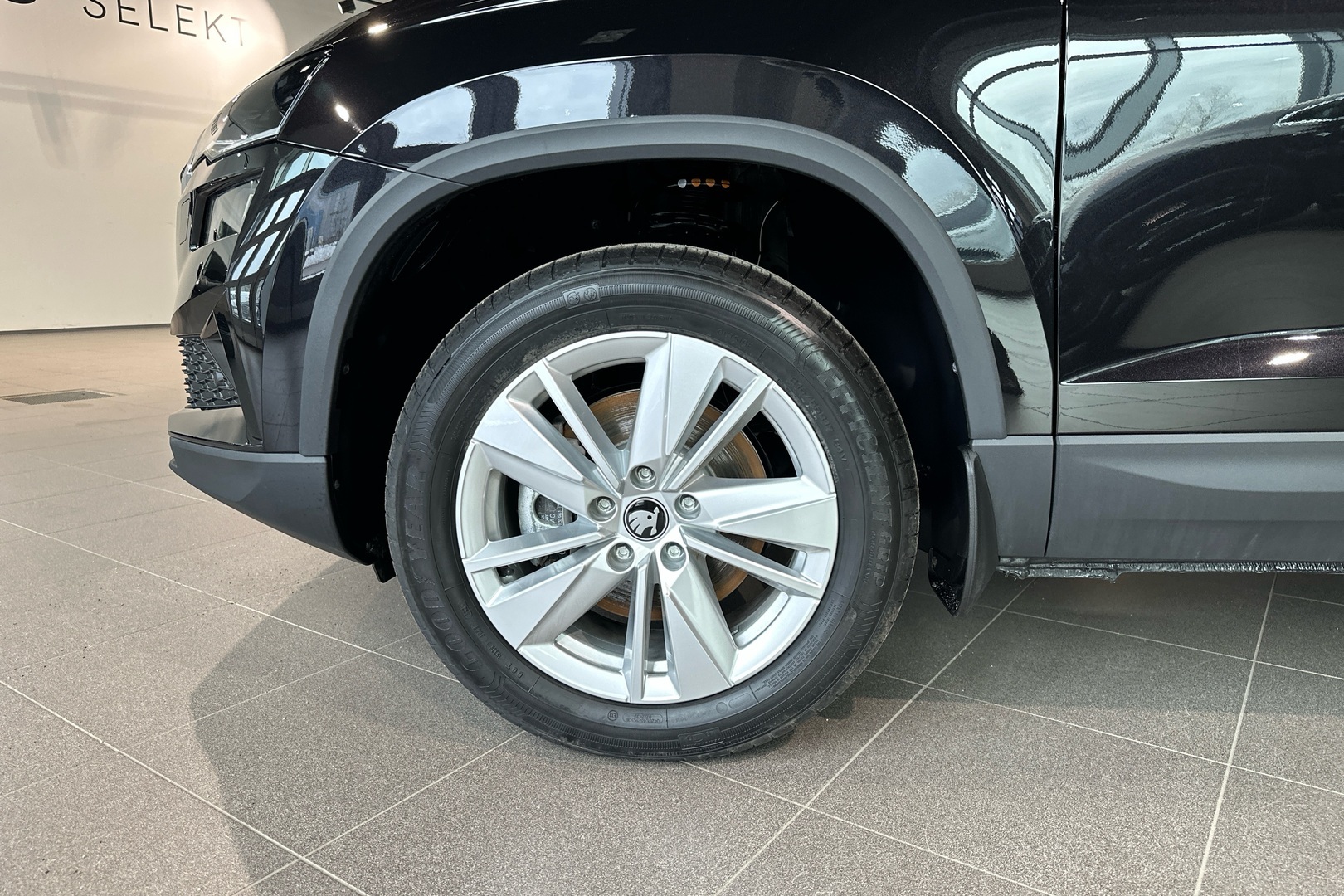 Skoda Karoq 1.5 TSI Style DSG Autom. 2025, kuva 5/11
