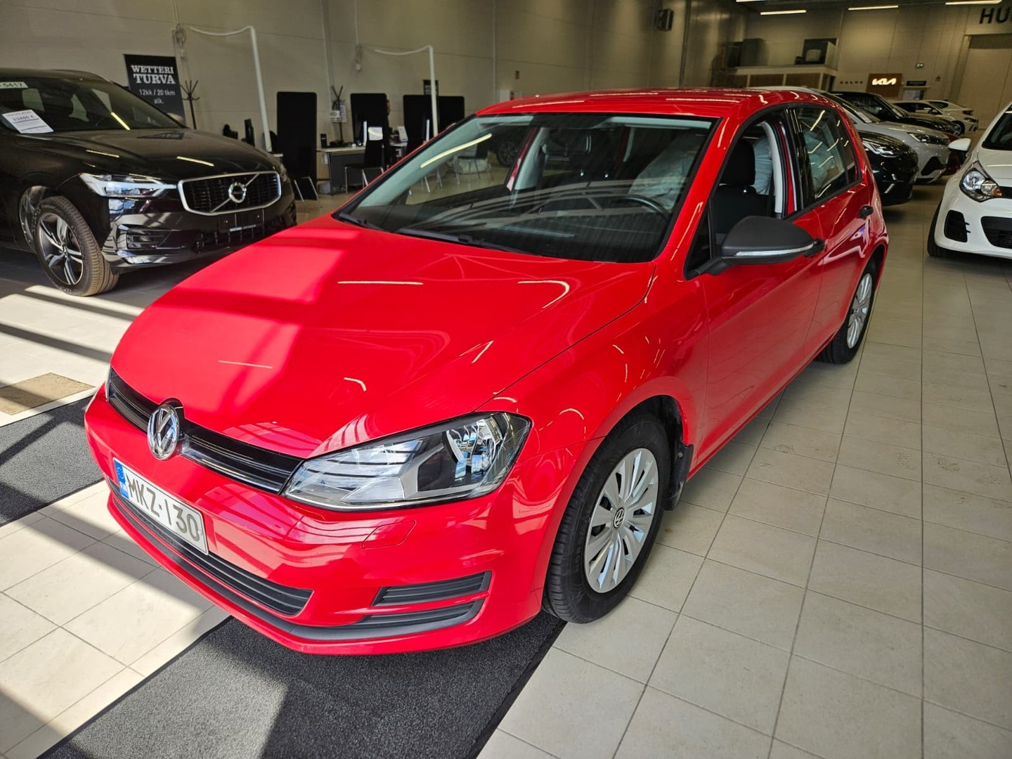VOLKSWAGEN Golf Trendline 1,2 TSI 63 kW (85 hv) BlueMotion Technology 4-ovinen / Juuri tullut! / Tietoja päivitetään / - / Juuri tullut! / Tietoja päivitetään / 