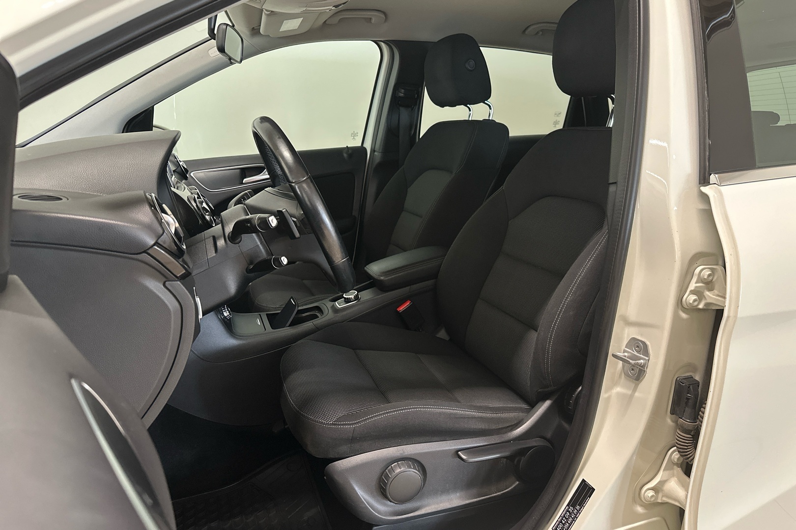 Mercedes-Benz B 2013, kuva 6/11