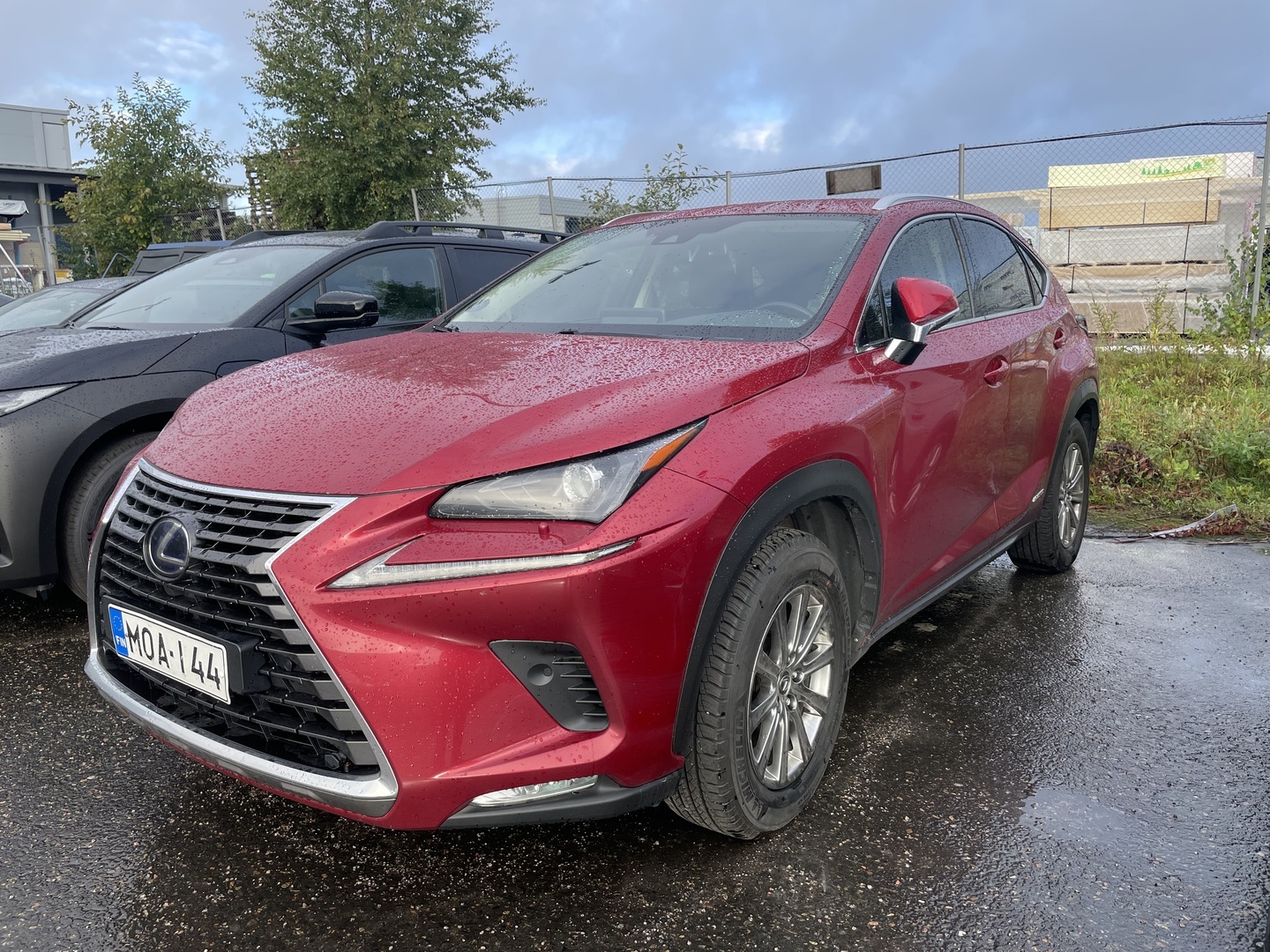 LEXUS NX 300h AWD Business - **Juuri tullut / Kysy lisää myyjältä ! Mikko Leinonen 0405369184 - myös whatsapp ! mikko.leinonen@wetteri.fi **