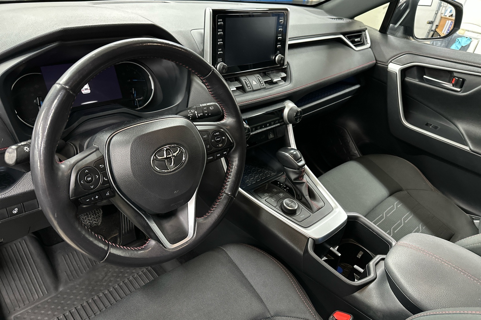Toyota RAV4 Plug-In 2022, kuva 7/30