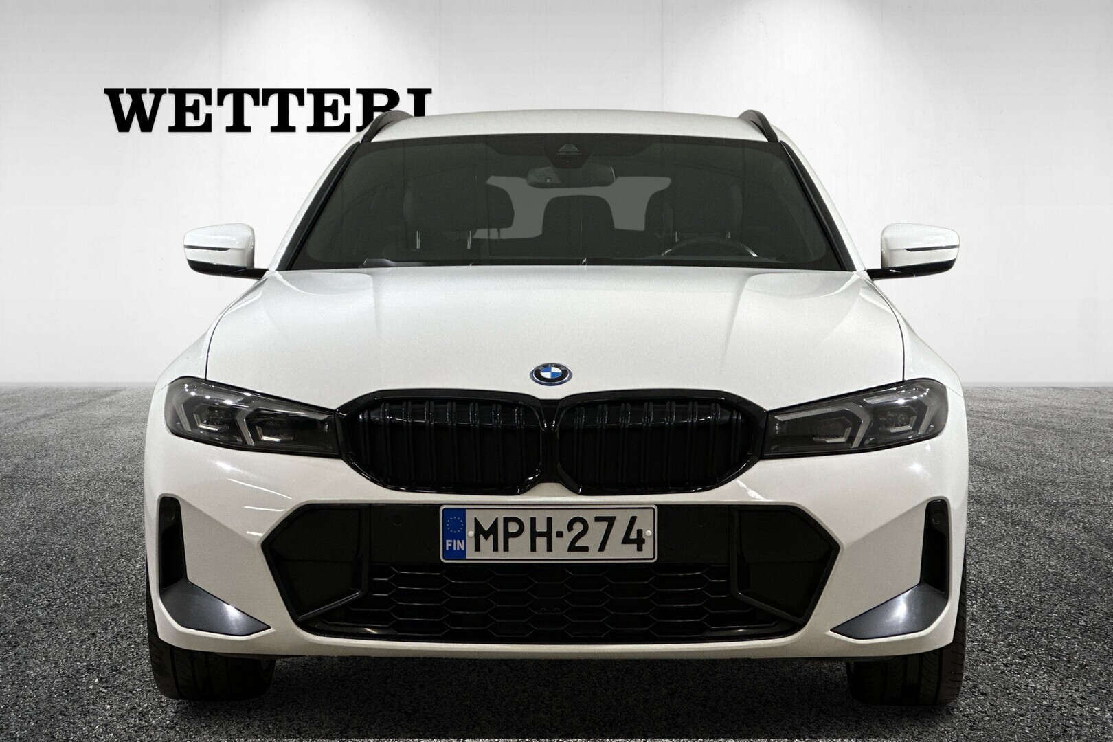 BMW 330 2023, kuva 3/36