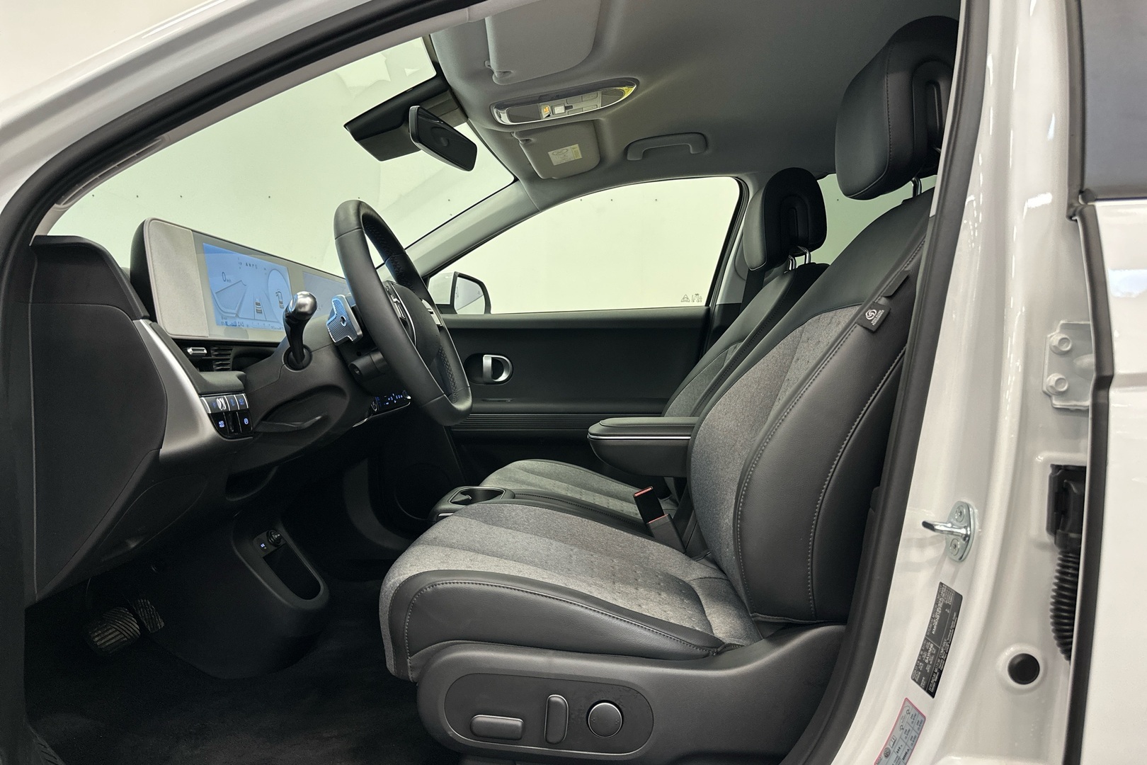 Hyundai Ioniq 5 77 kWh 229 hv Style 2025, kuva 7/34