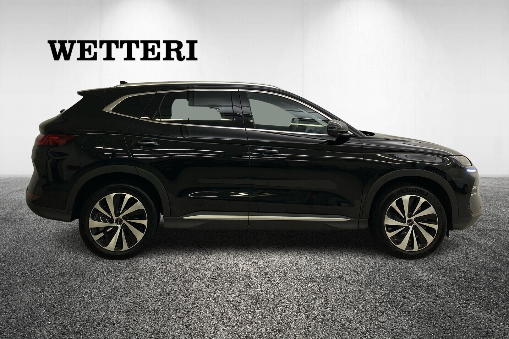 BYD Seal U DM-i Design AWD 2025, kuva 5/21
