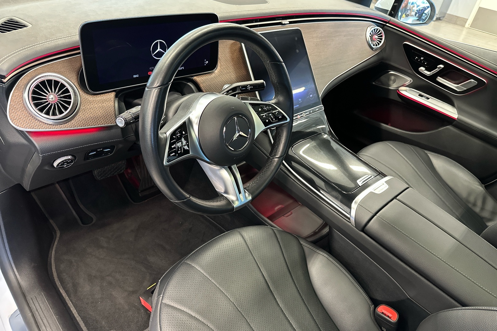 Mercedes-Benz EQE 350+ 2022, kuva 7/21