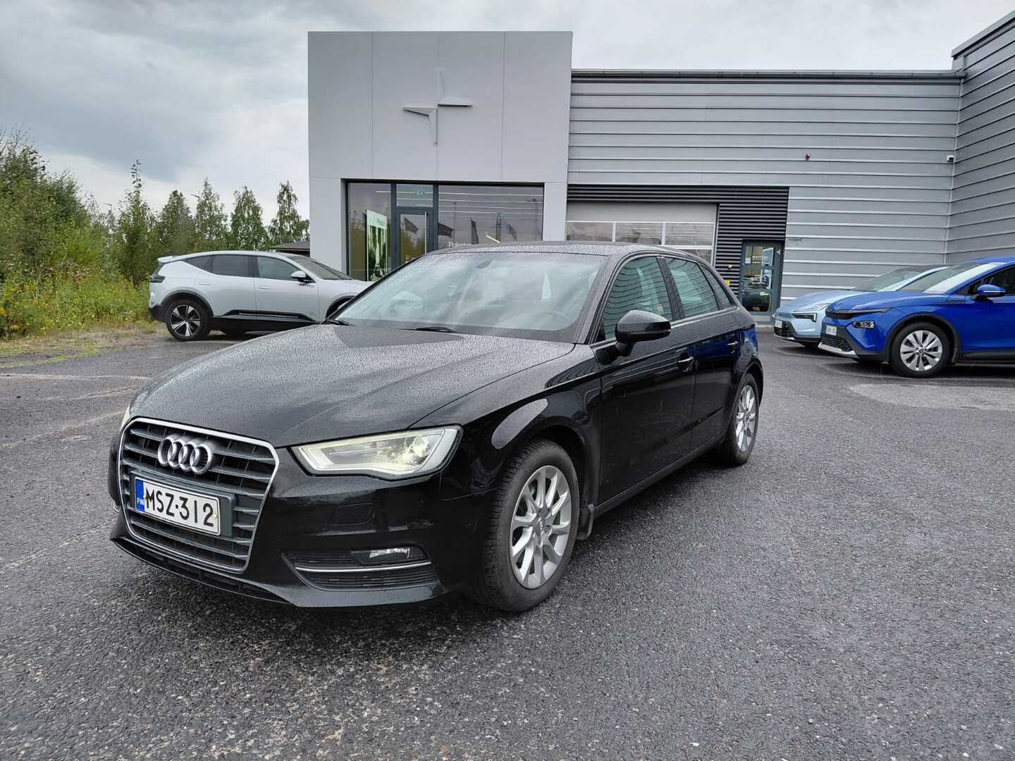 AUDI A3 Sportback Business 1,6 TDI 81 kW - ** Juuri tullut / Kysy lisää myyjältä Aale Hintsala 044 9025 622 myös whatsapp **