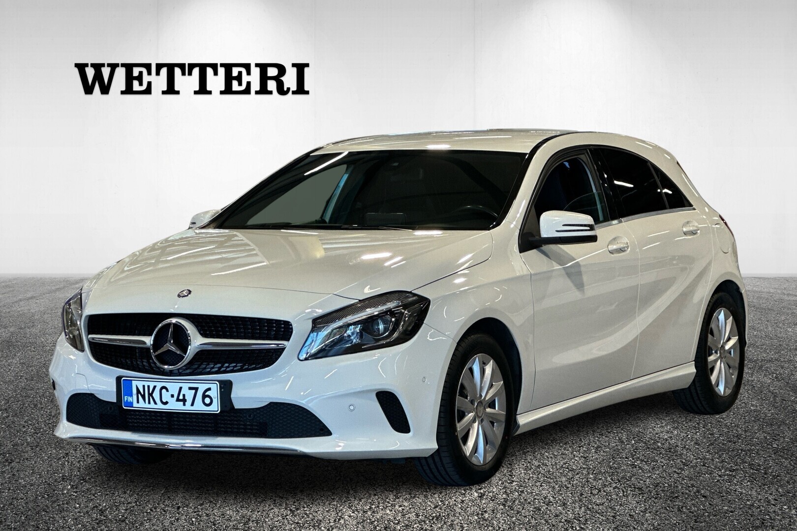 MERCEDES-BENZ A 160 A Launch Edition - / Juuri tullut / Kysy lisää myyjiltämme / Juuri katsastettu! / LED-ajovalot / P.Kamera / Lohkolämmitin / Uudet kesärenkaat /