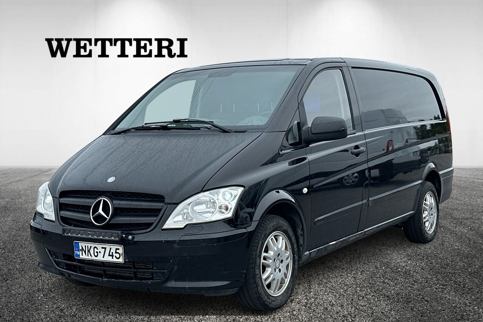 MERCEDES-BENZ Vito 110CDI -3,05/32K keskipitkä A2 - ** Myydään huutokaupassa eniten tarjoavalle **