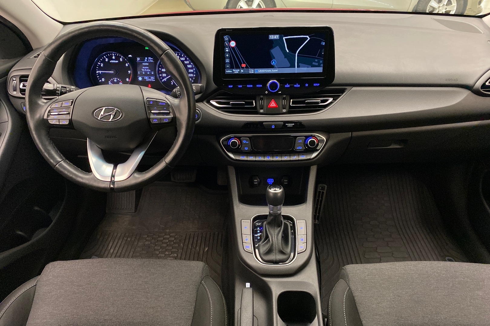 Hyundai i30 2021, kuva 7/30